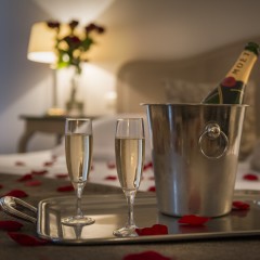 Romance in Paris