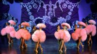 Lido de Paris Pompons
