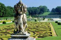 Vaux le Vicomte Gardens
