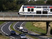 Orly airport shuttles services